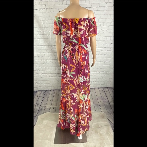 EXPRESS RUFFLE OFF SHOULDER MAXI DRESS - Picture 3 of 6